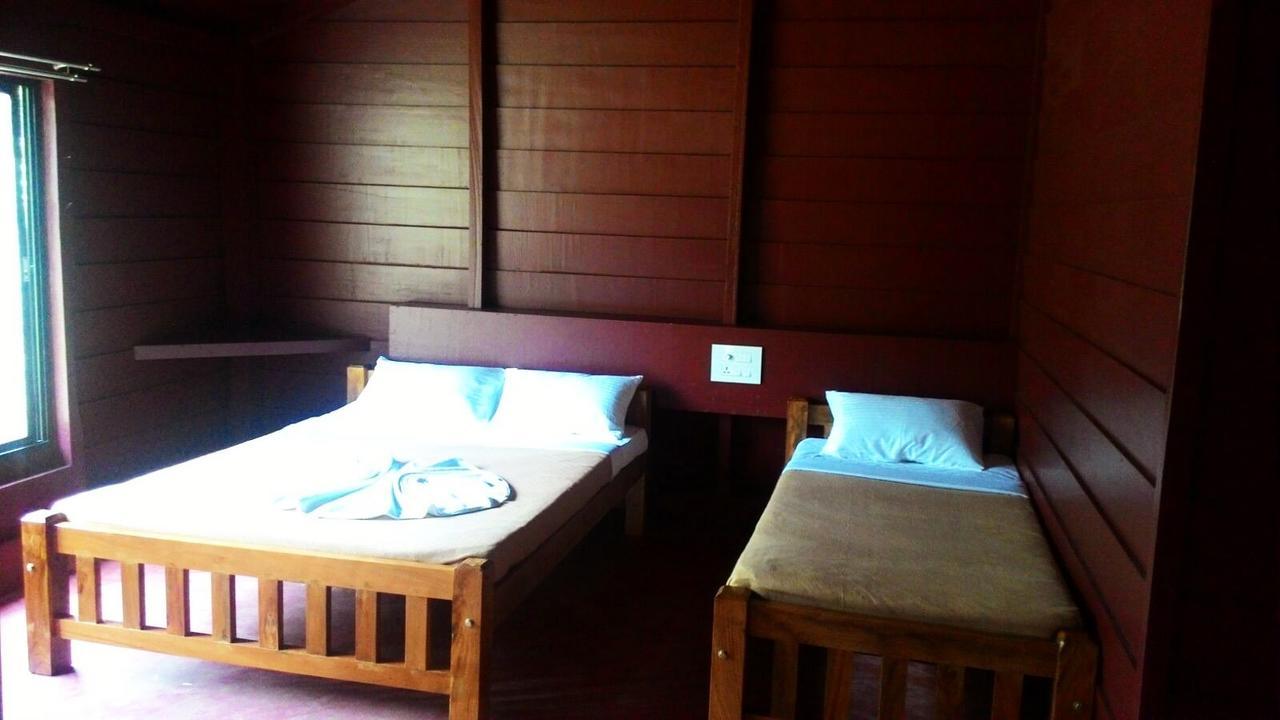 La Flora Prakruth Resort Coorg Madikeri Extérieur photo