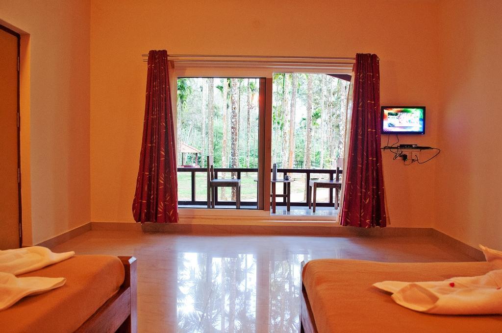 La Flora Prakruth Resort Coorg Madikeri Extérieur photo