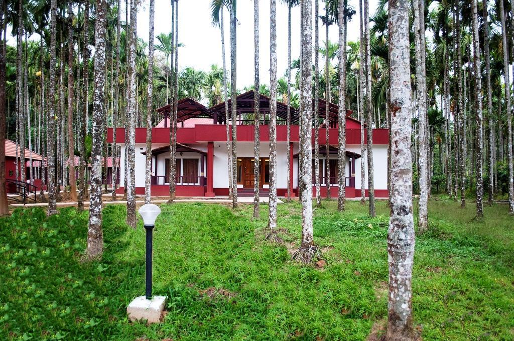 La Flora Prakruth Resort Coorg Madikeri Extérieur photo