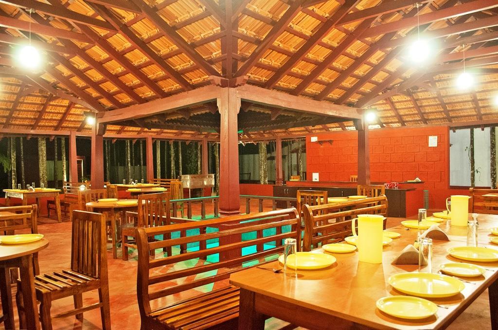 La Flora Prakruth Resort Coorg Madikeri Extérieur photo