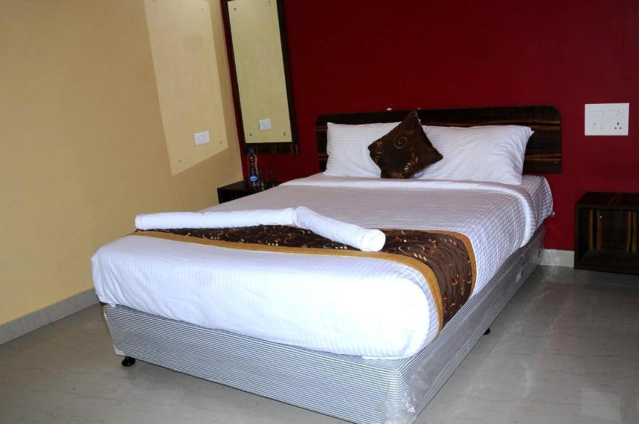 La Flora Prakruth Resort Coorg Madikeri Extérieur photo